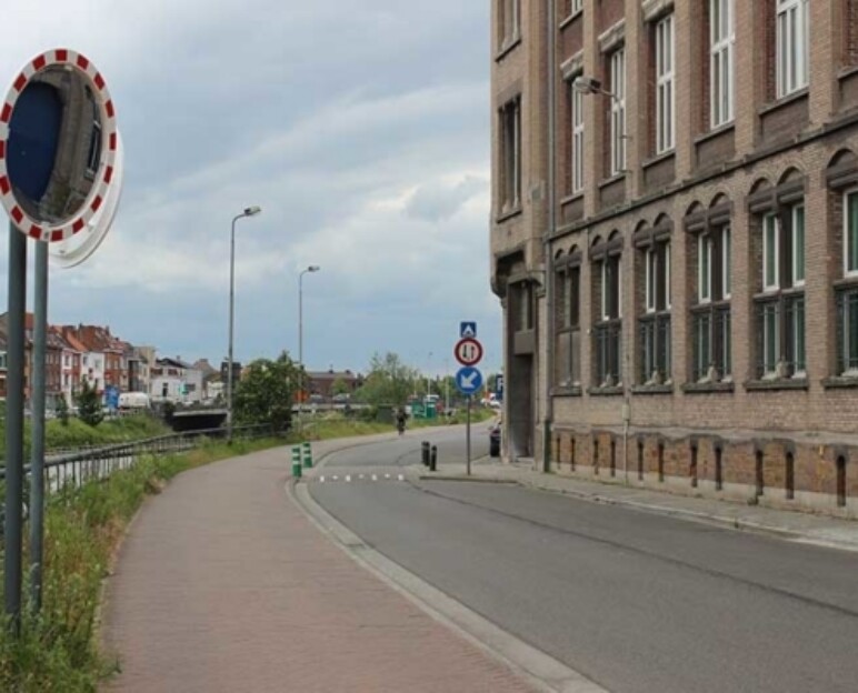 Trafiroad jislon anti damp verkeersspiegel gent 4 jpg