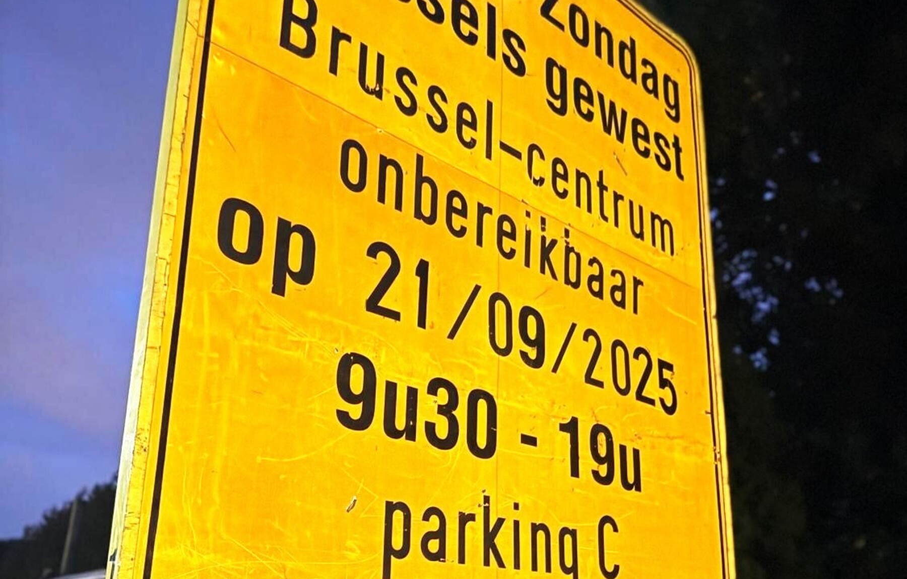 Trafiroad verhuur autoloze zondag BXL 06
