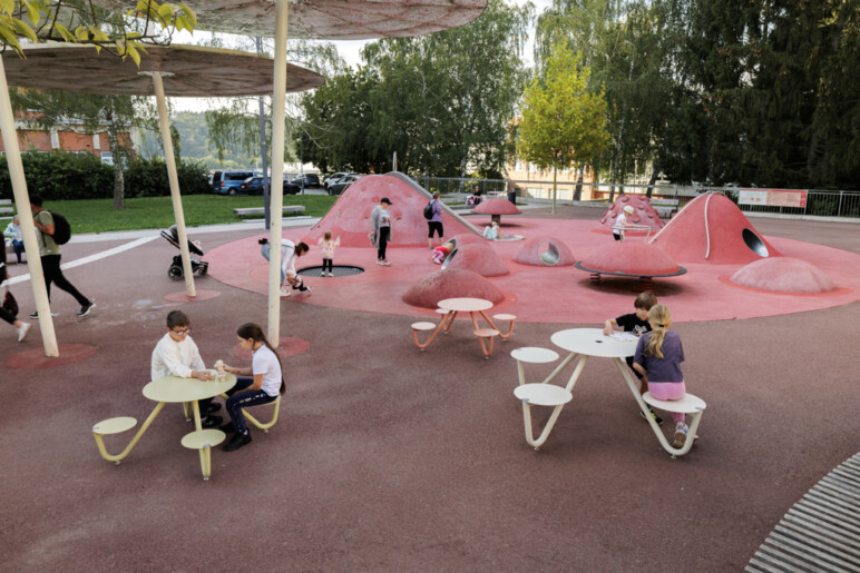 Trafiroad straatmeubilair zitbanken kinderen orbit baby 02