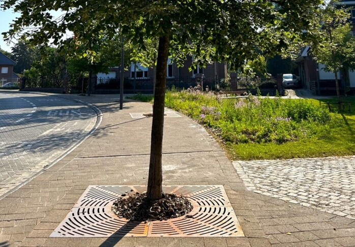 Trafiroad straatmeubilair aarschot cortenstaal boomberscherming 01