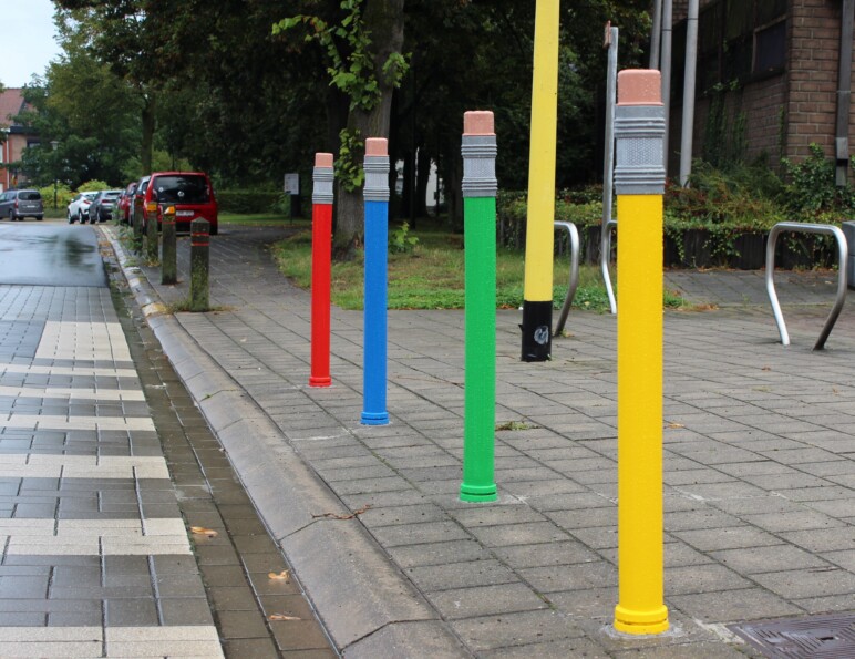 Trafiroad flexibele potloodpalen veilige schoolomgeving