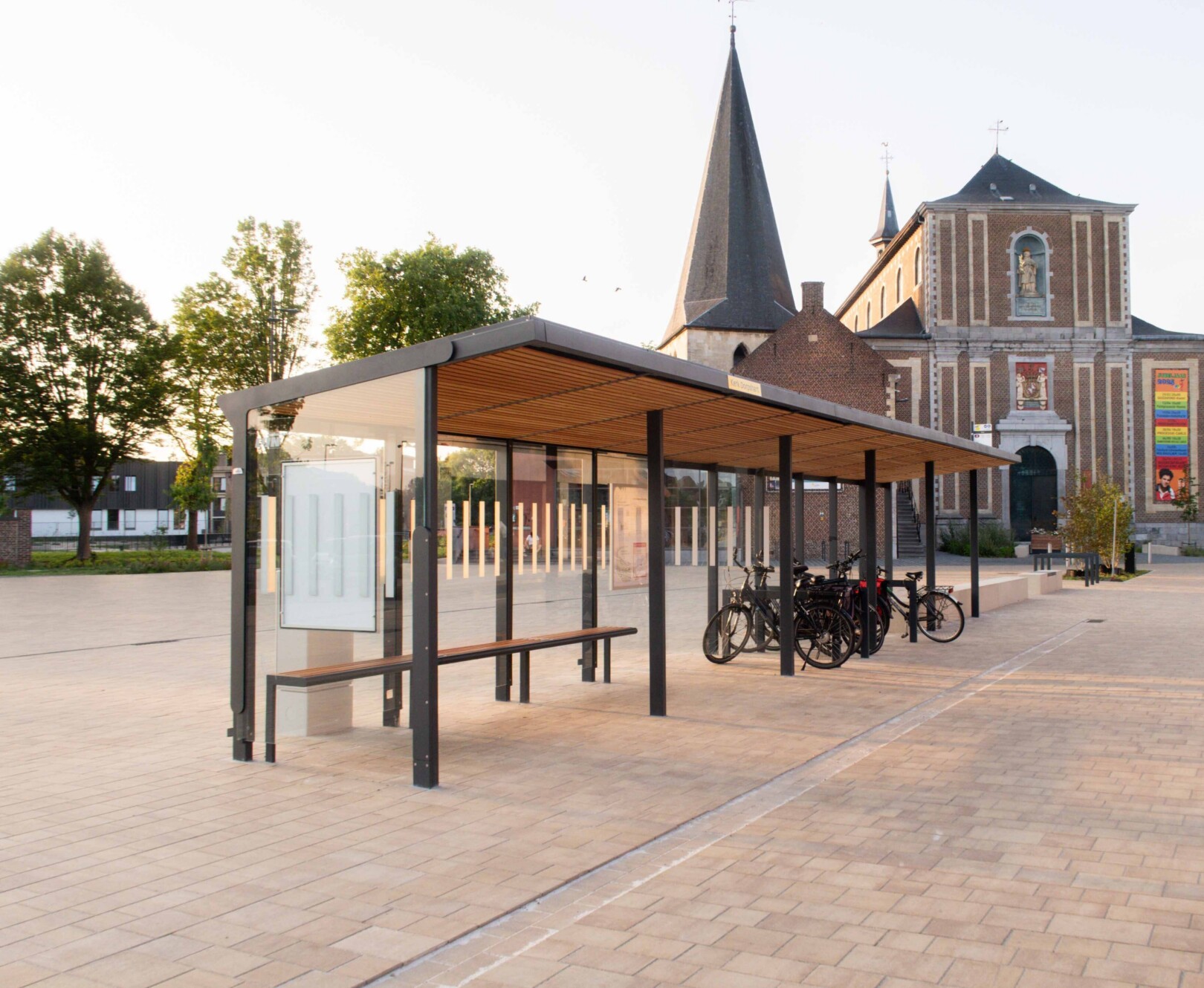 Trafiroad straatmeubilair bushalte overkapping Zonhoven Aureo 48