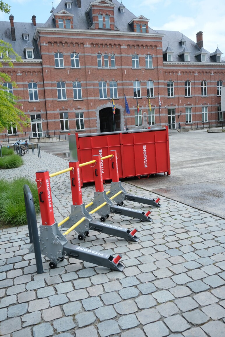 Trafiroad referentie pitagone stad politie lier f11 box veiligheid