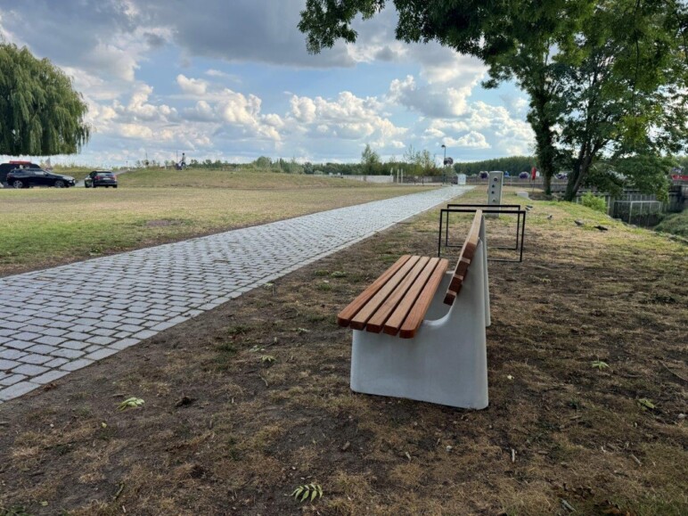 Trafiroad straatmeubilair reforma zitbank