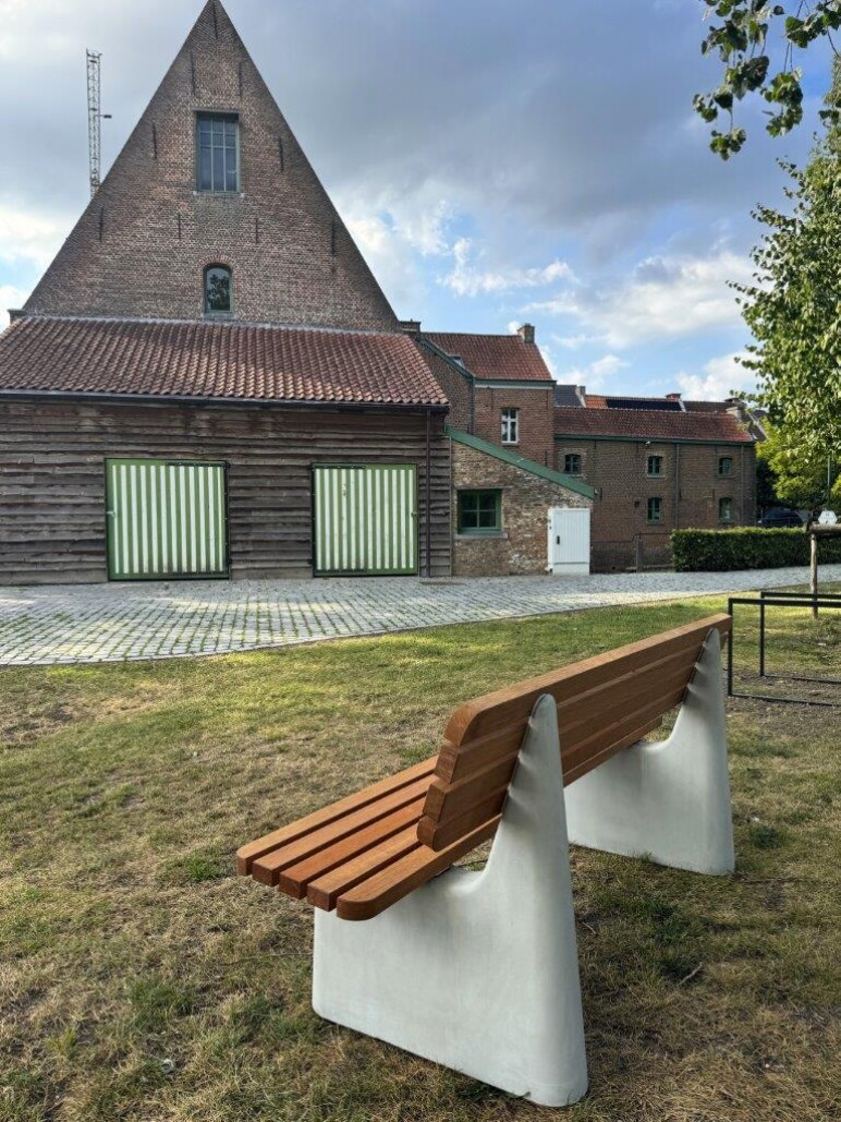 Trafiroad straatmeubilair zitbank