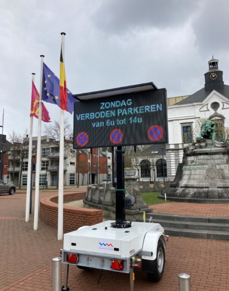 Trafiroad led tekstkar trailer