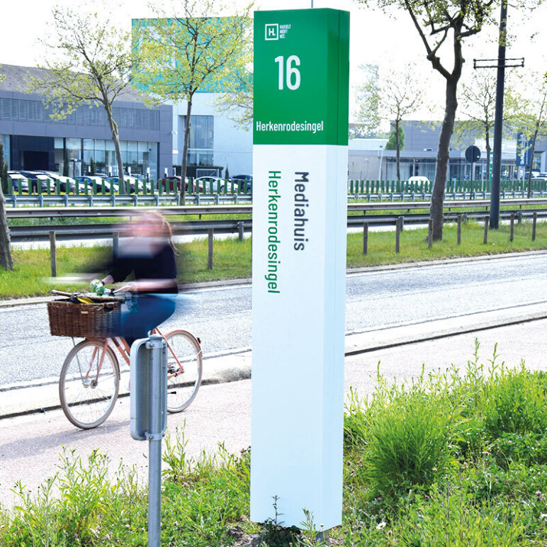 Trafiroad industrie totem