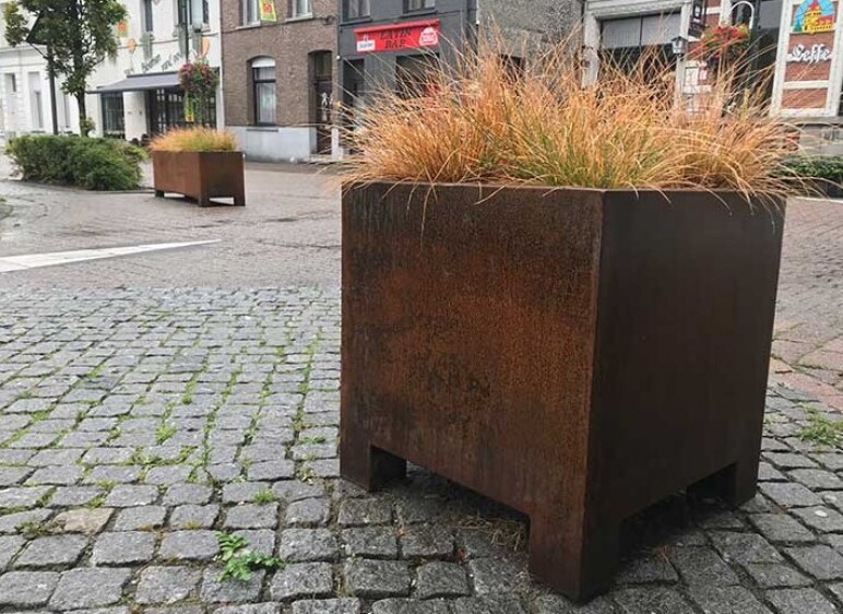 Trafiroad bloemen plantenbak corten 09