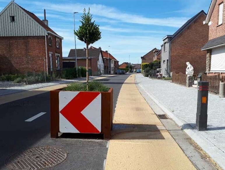 Trafiroad bloemen plantenbak corten 07