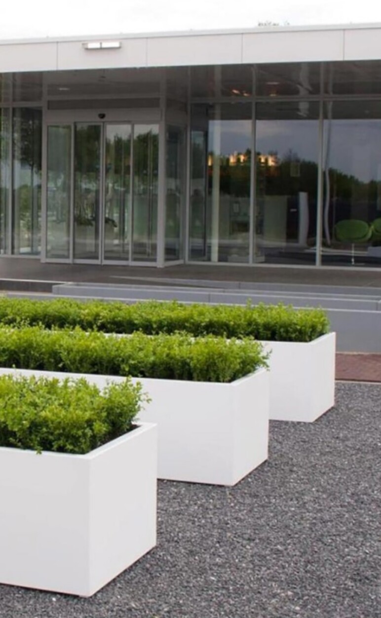 Trafiroad  bloemen plantenbak RAL 07