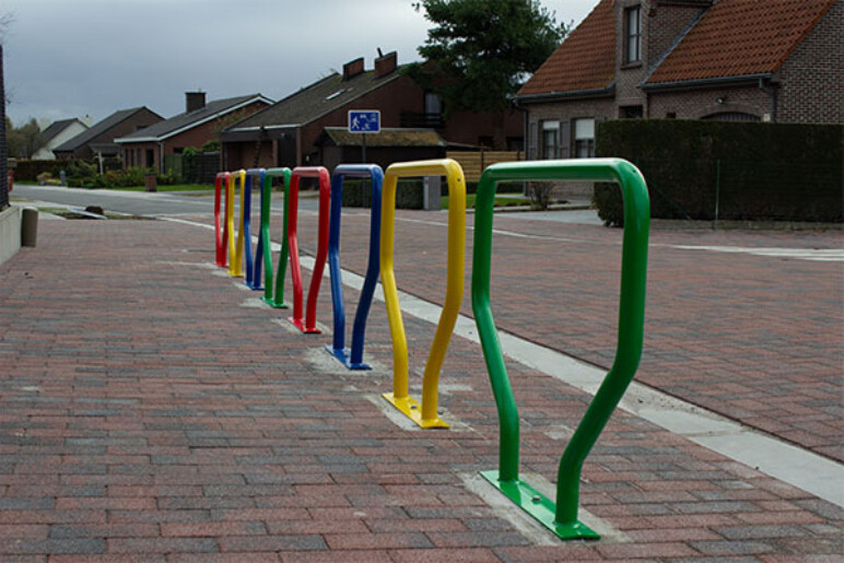 Trafiroad schoolstraat pittem omegabeugels