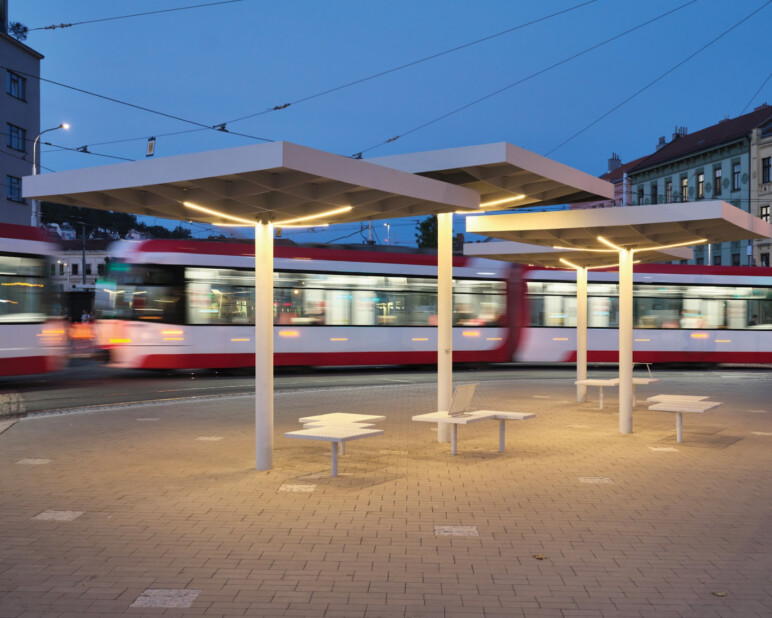 Trafiroad overkapping parasol PIN shelter 012