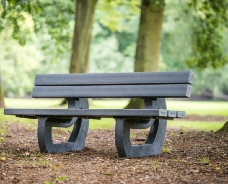 Trafiroad Zitbank Parkbank recyclage straatmeubilair met leuning