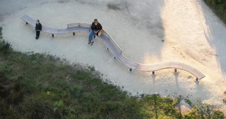 Trafiroad Sineugraff land art