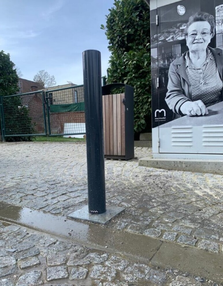 Trafiroad VVS antiparkeerpaal RAL 06
